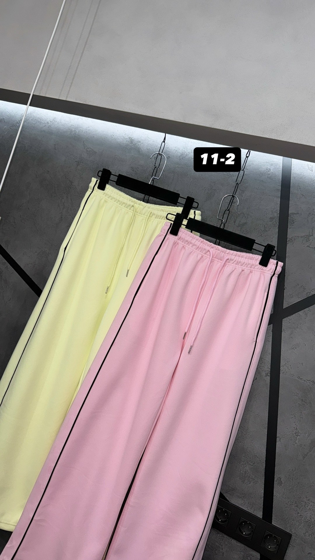 брюки широкие,брюки штаны,брюки с широкими штанинами,женские широкие брюки,штаны женские