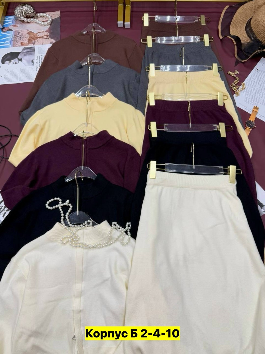 костюмы женские,вязаный костюм с юбкой,кашемировый костюм с юбкой,трикотажный костюм,теплый костюм с юбкой