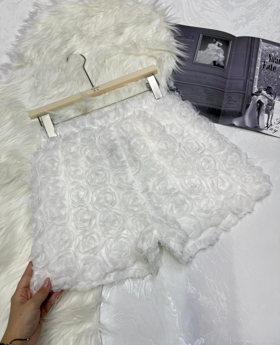 блузка стильная,стильные наряды,блузка с оборками,высокая мода