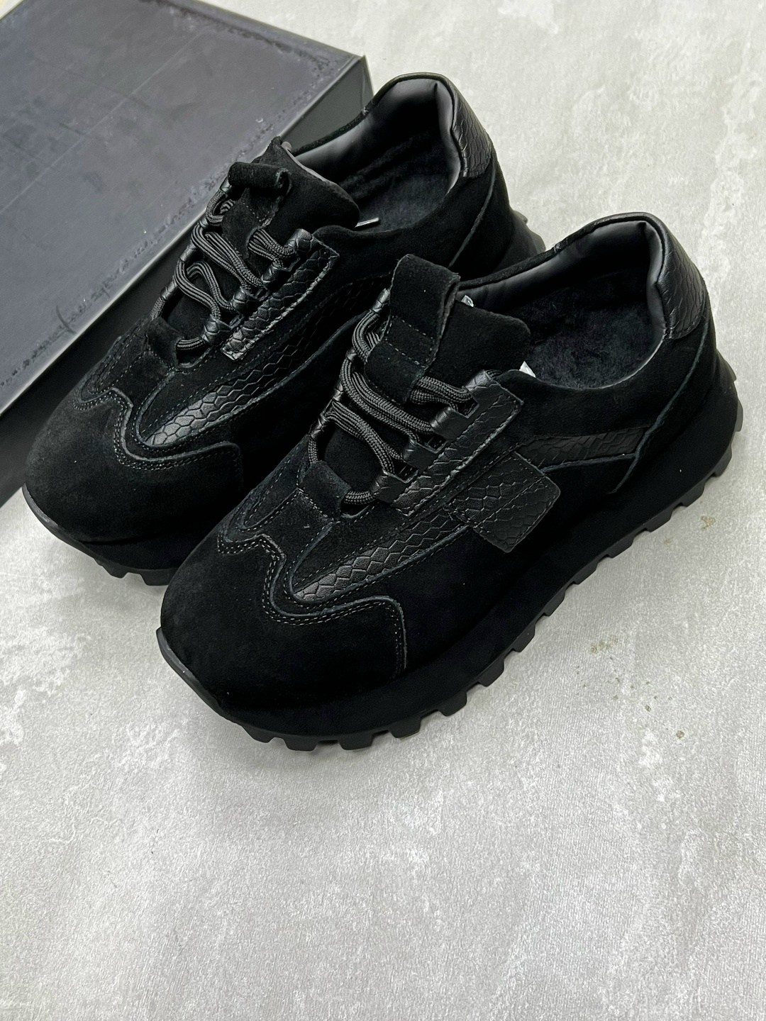 ,замшевые кроссовки,кроссовки женскиe,кроссовки коричневые женские,кроссовки для женщин