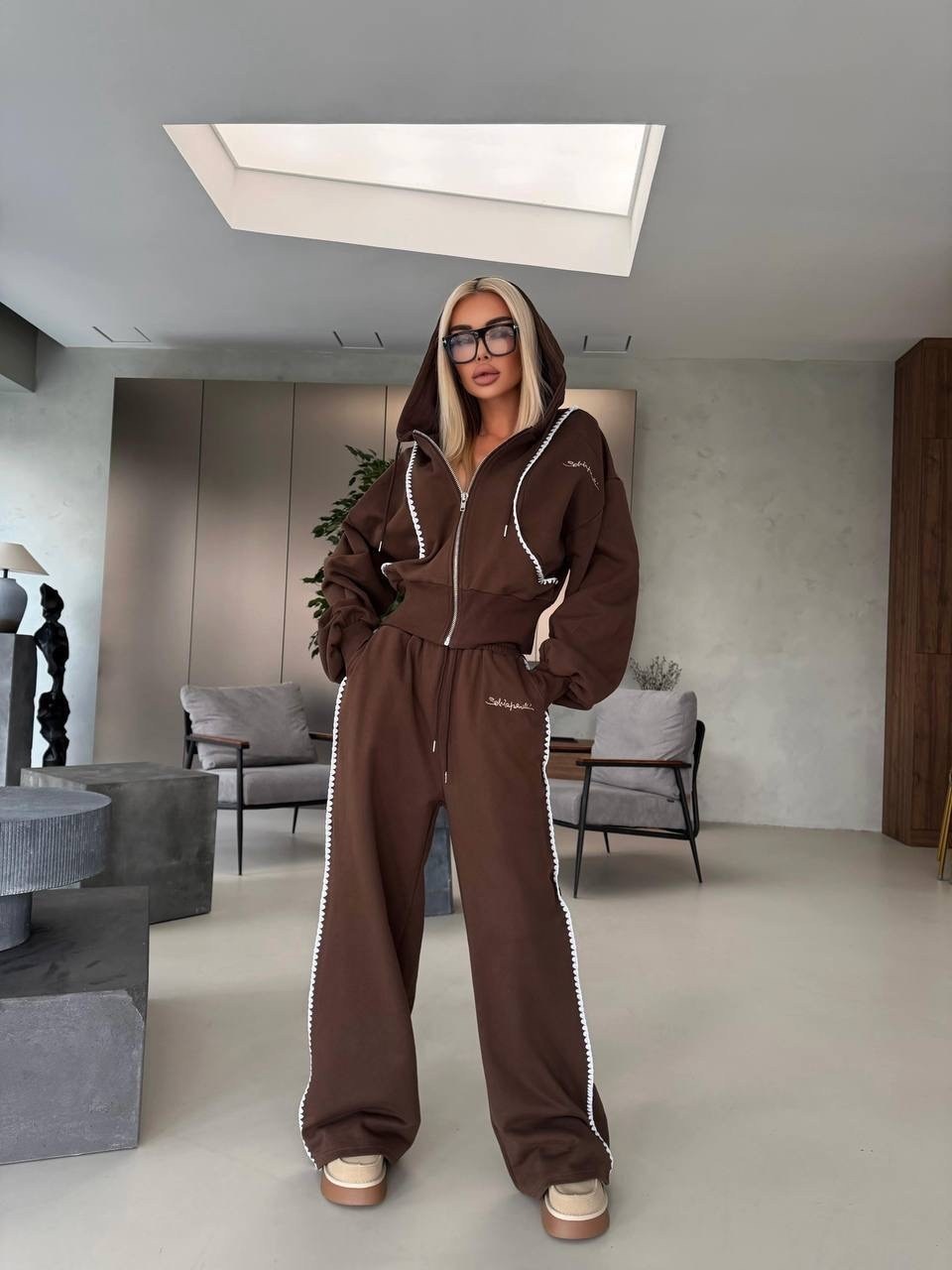 спортивные костюмы женские,стильные костюмы,спортивные костюм,костюмы женские,костюм повседневный спортивный