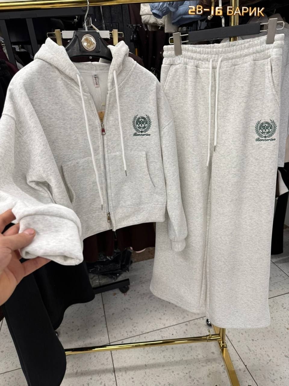 костюмы спортивные женские,костюмы женские,спортивные костюм,костюм на флисе,костюмчик