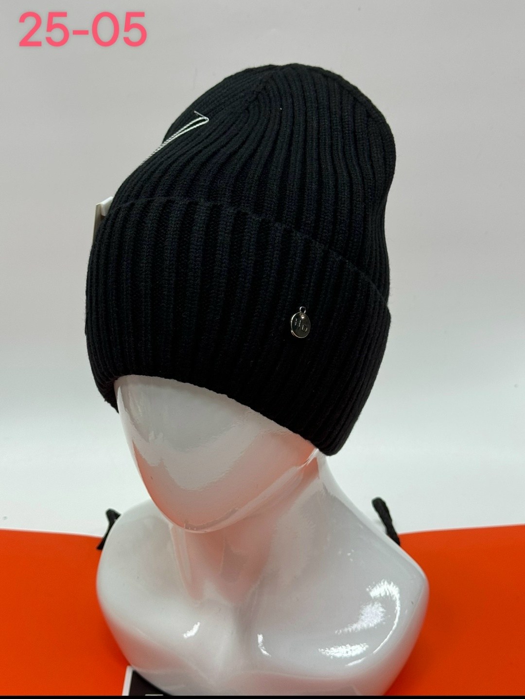 шапка женская,женская вязаная шапка,шапка для женщин, шапки женские,шапка шапка