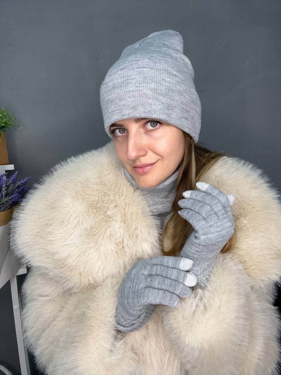 перчатки лыжные,перчатки женские зимние,перчатки зимние,перчатки спортивные,комплект шапки