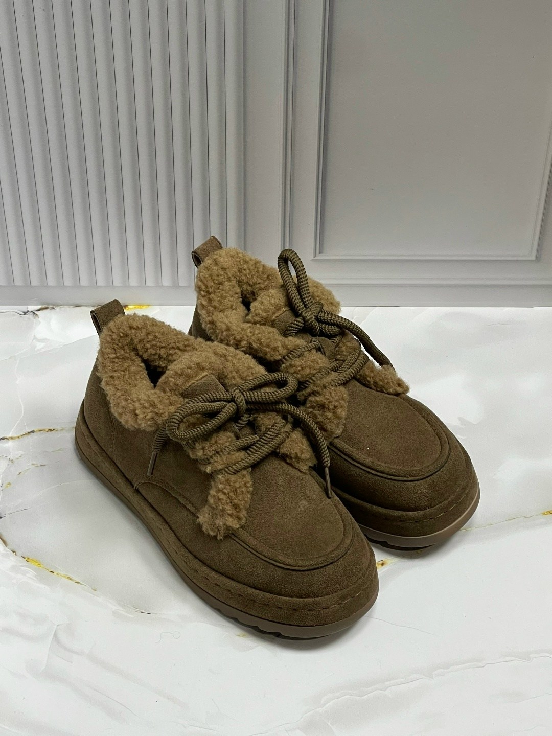 женская зимняя,,ботинка женские зимние,зимние ботинки,ботинки замшевые