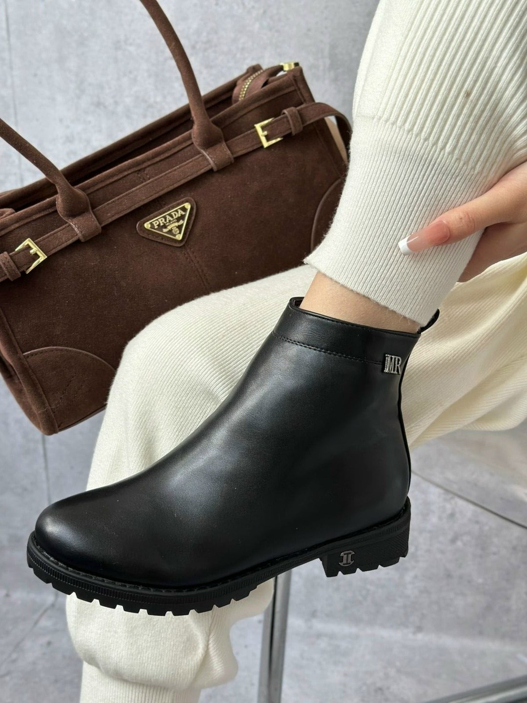 ,ботинки женские,демисезонные ботинки,ботинки женские с ремешками,демисезонная