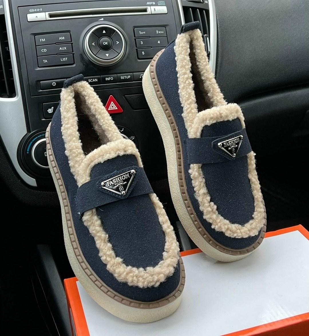 ,лоферы prada,лоферы с мехам,лоферы женские зимние,лоферы на меху