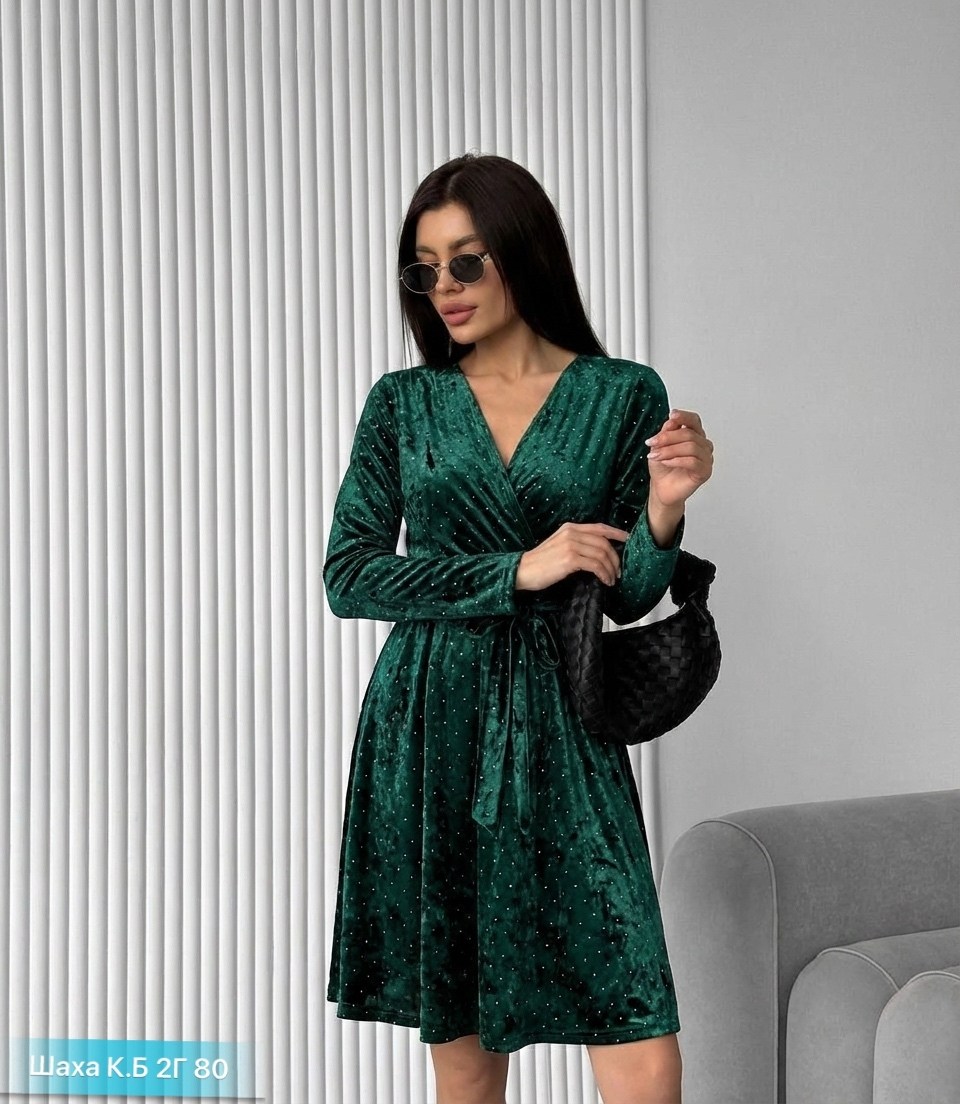 бархатное платье,зеленое бархатное платье,нарядное платье,платье велюровое,платье велюр