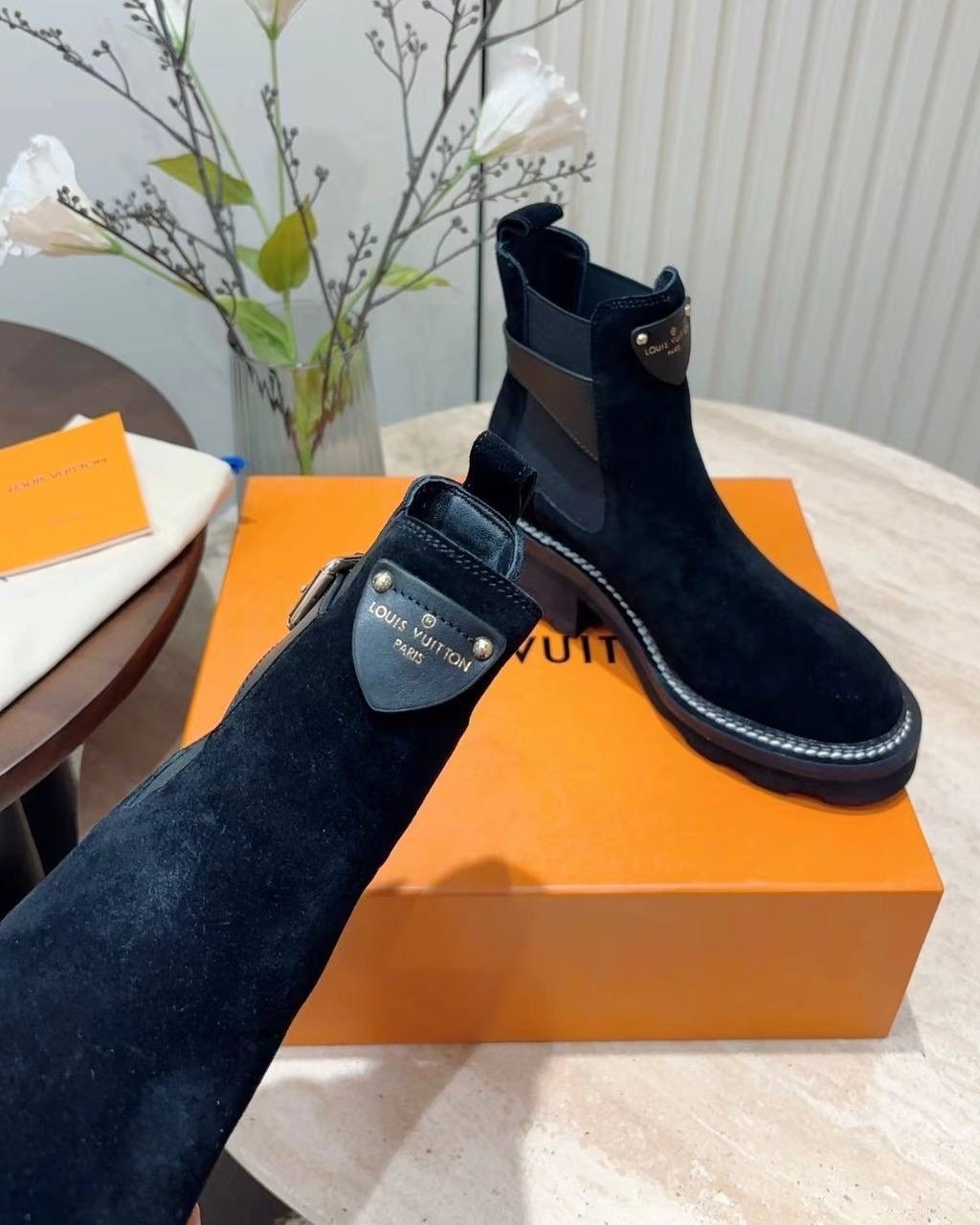 женские ботильоны louis vuitton,,ботинки louis vuitton,модные ботинки,зимняя  женская