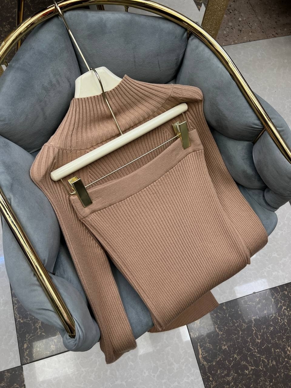 трикотажное платье лапша,платье женское офисное водолазка миди теплое лапша,теплый костюм с юбкой,теплое платье лапша,платье вязаное лапша