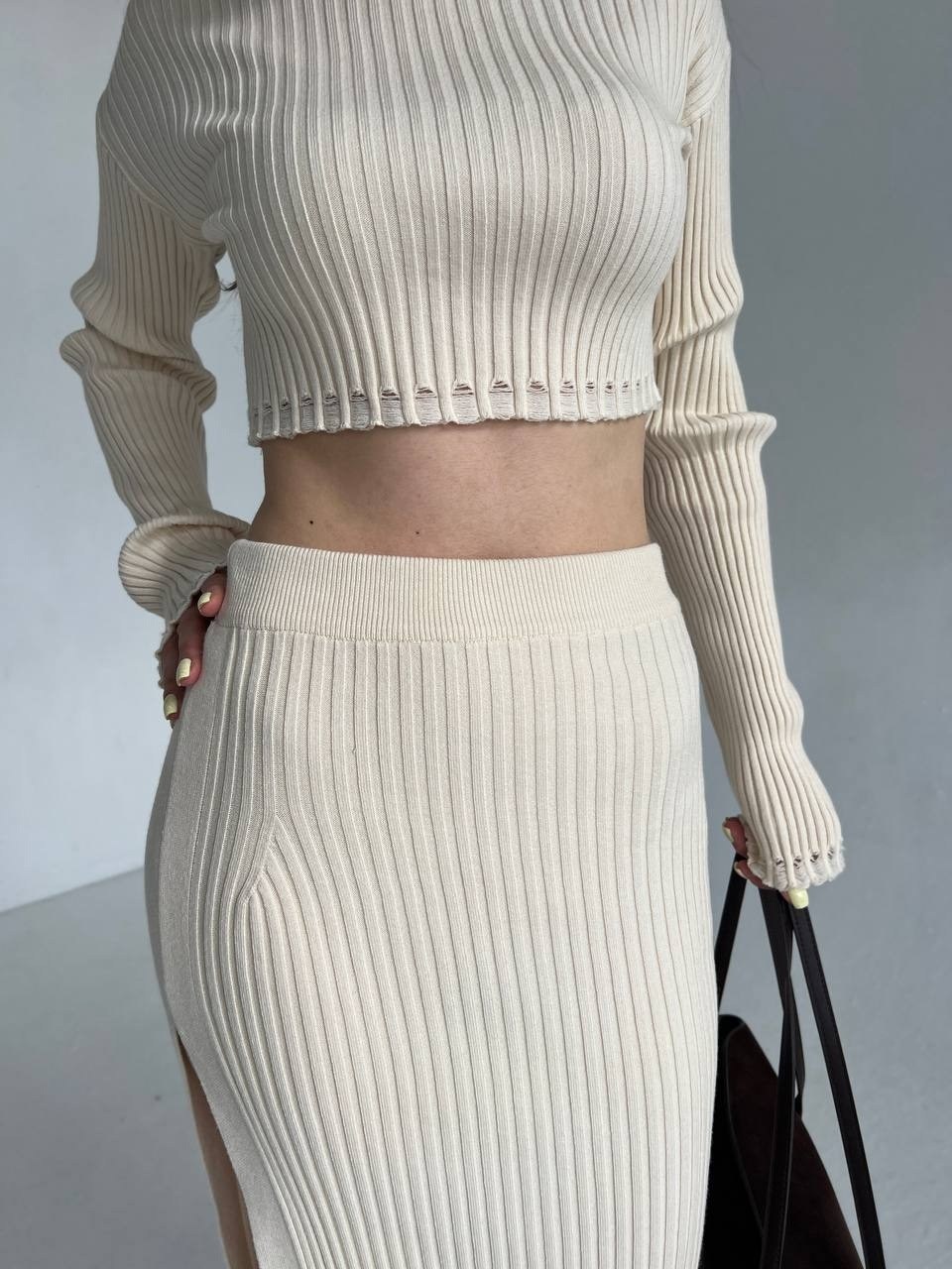 трикотажные костюмы с юбкой,костюм вязаный женский с юбкой,вязаный костюм с юбкой,вязаные костюмы,юбка стильная