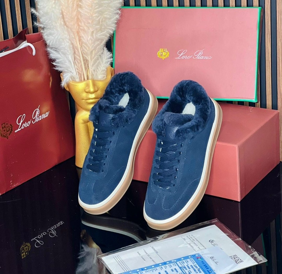 женские кроссовки miu miu,,меховые кроссовки,кроссовки miu miu,женские кроссовки с мехом