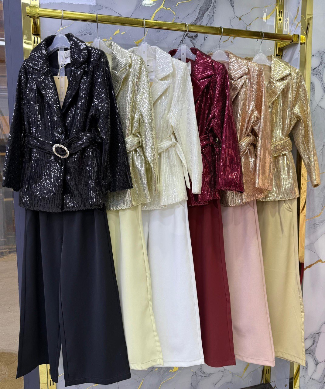 брючный костюм с пайетками,вечерние брючные костюмы,брюки с пайетками,брючный костюм женский,костюм с пайетками