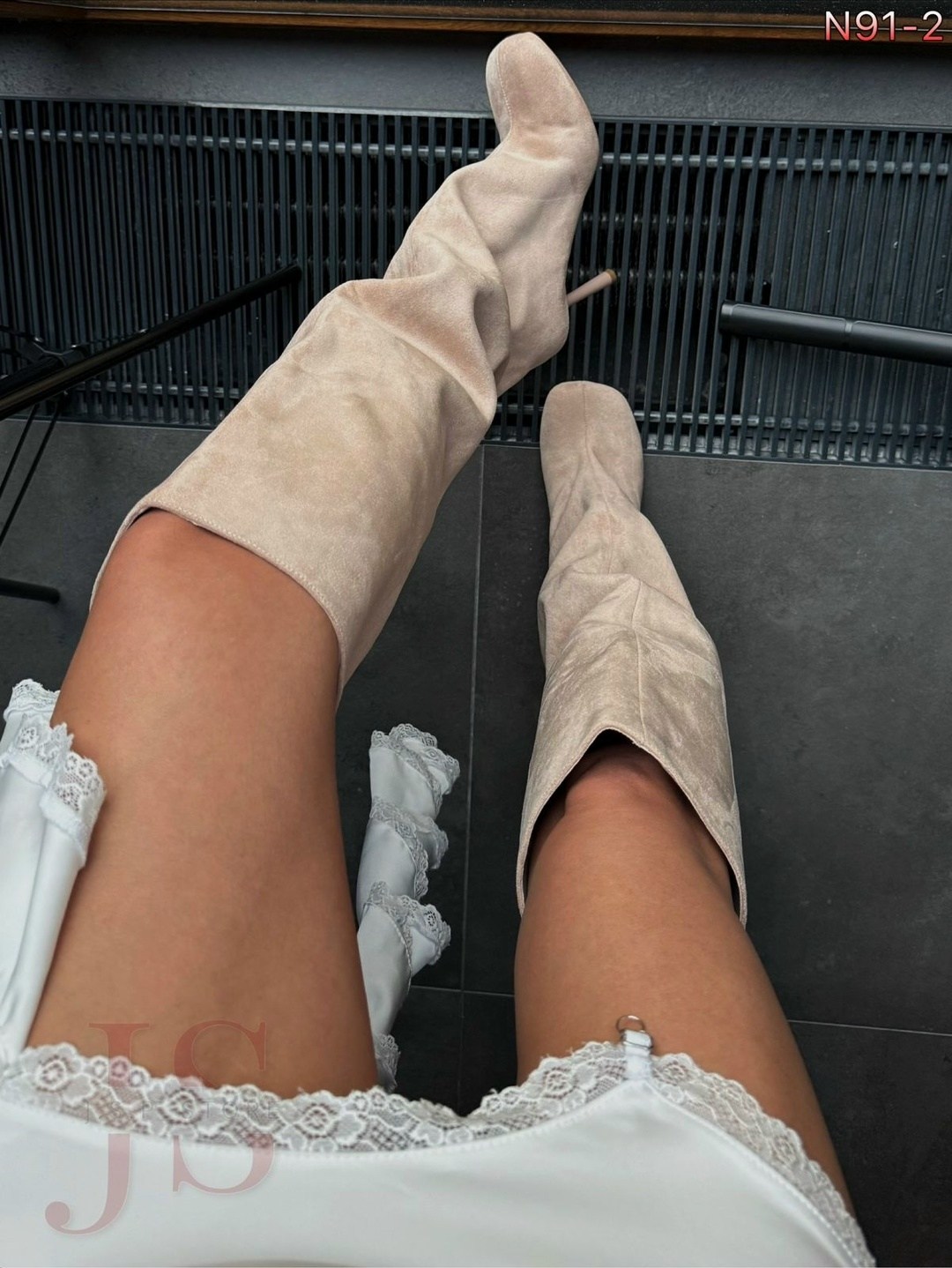 бежевые замшевые сапоги рандеву,сапоги замшевые,высокие сапоги,сапоги бежевые,сапоги модные