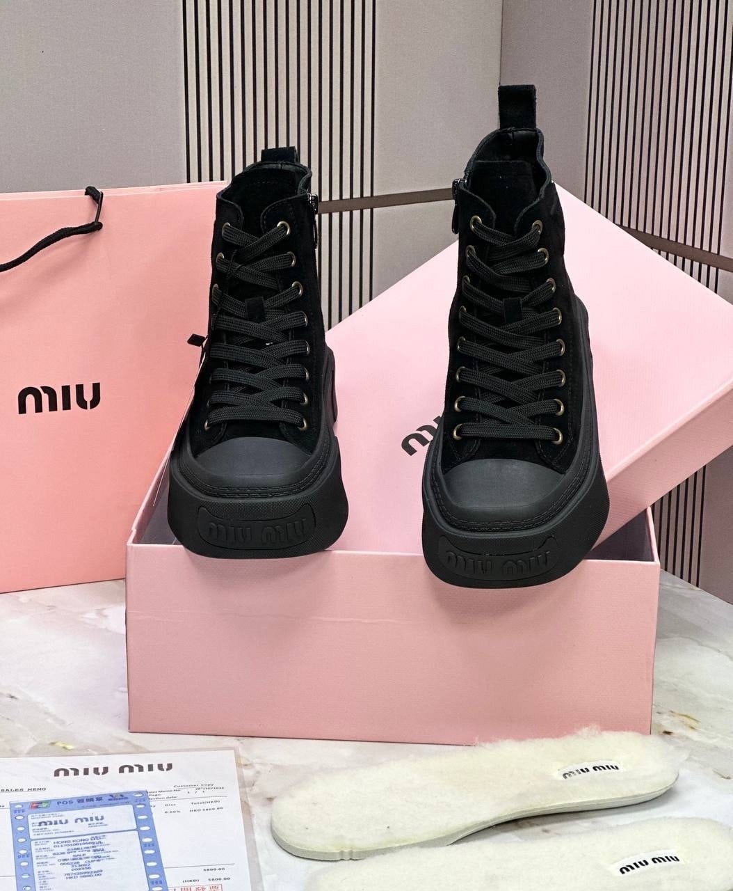 ,ботинки женские, женская,ботинки модные,модная женская