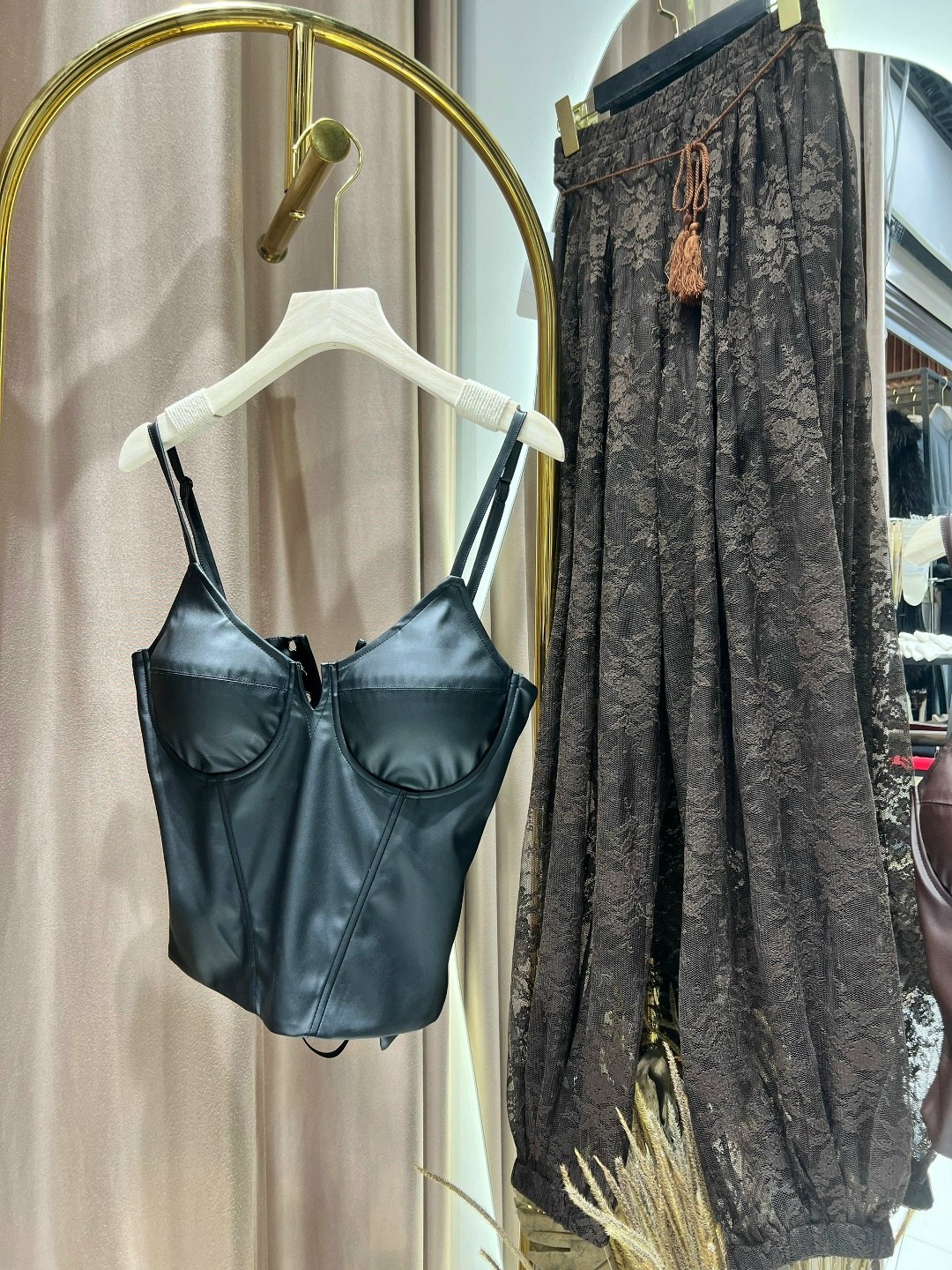 джинсы кэжуал,одежда модная,стильная одежда,повседневная одежда