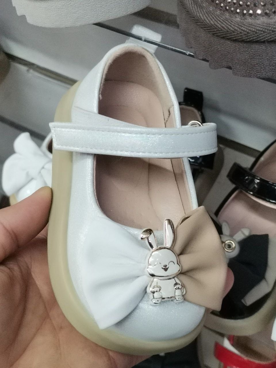 ,лаковые туфельки для девочки,туфли для девочек,туфли детские для девочек,туфли для девочек нарядные