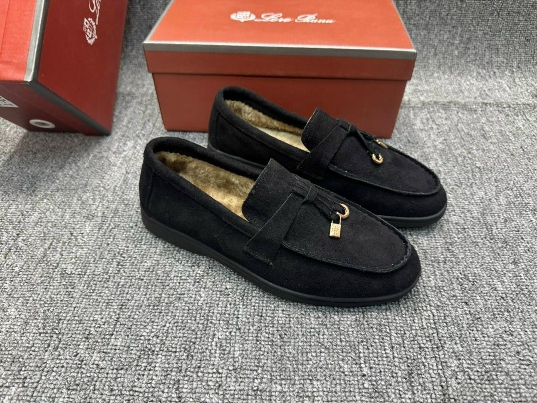 лоферы из натуральной замши loro piana,loro piana лоферы,loro piana лоферы женские,,loro piana лоферы женские замшевые