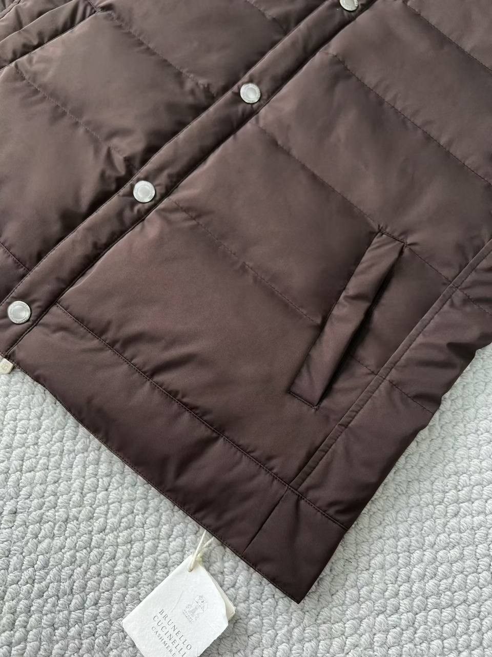 жилет коричневый,теплый жилет,спортивные мужские костюмы,жилет