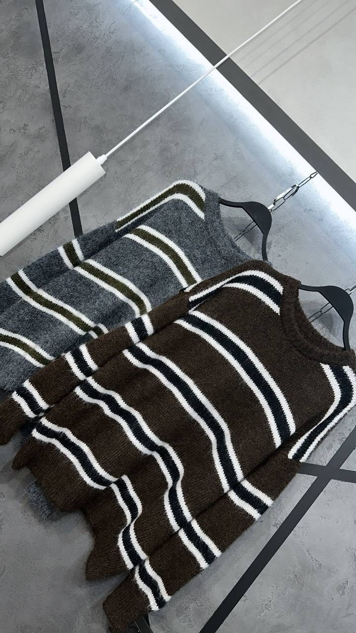 свитер в полоску,свитер,полосатый свитер,вязаный свитер в полоску,джемпер для женщин