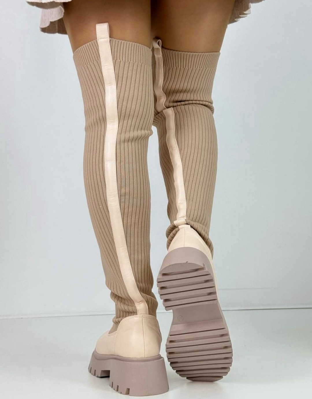ботфорты женские,высокие сапоги,ботфорты чулки,ботфортами на массивной подошве,женские сапоги