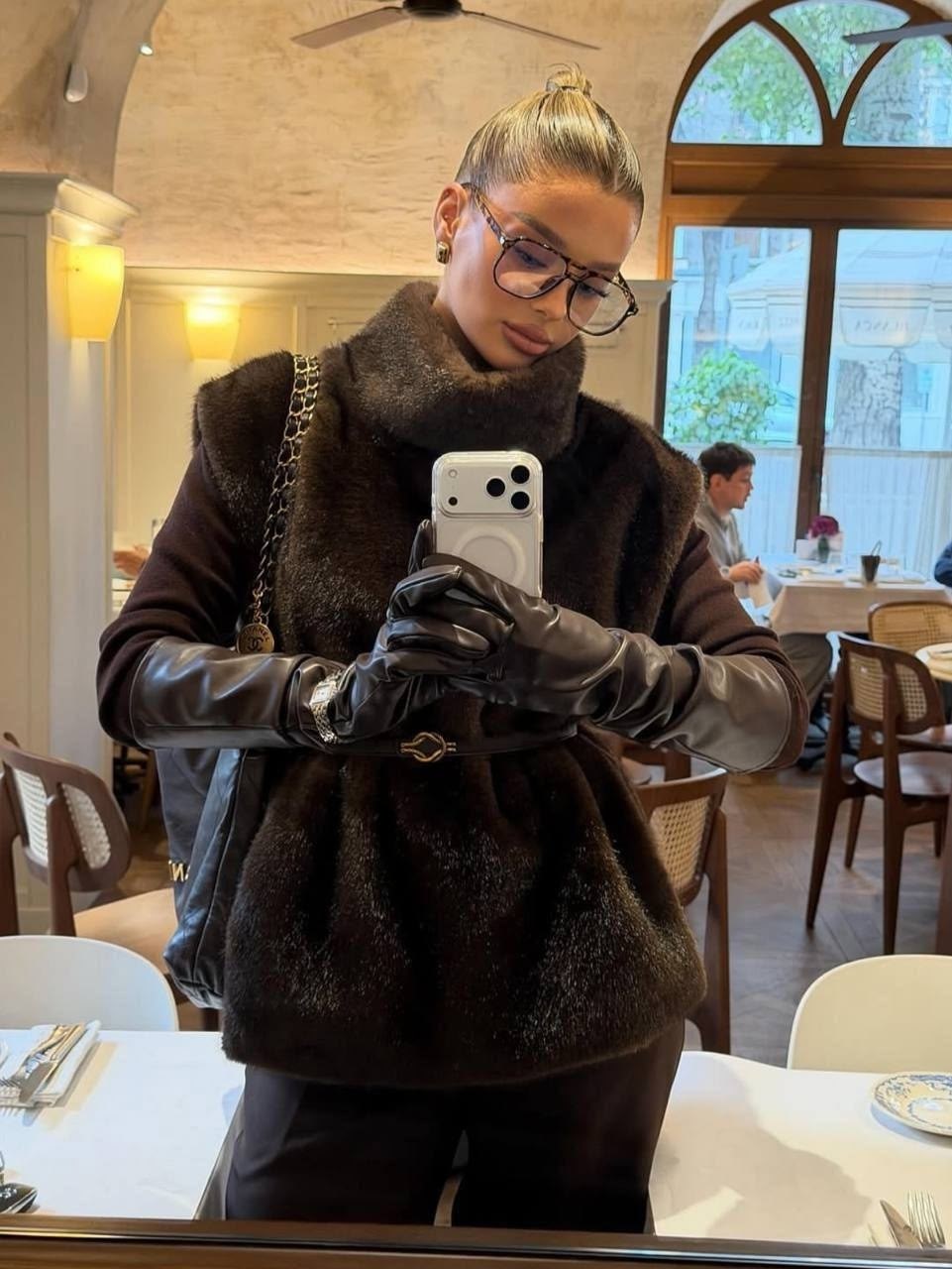 зимняя мода,коричневое пальто,мода стиль,стильное пальто