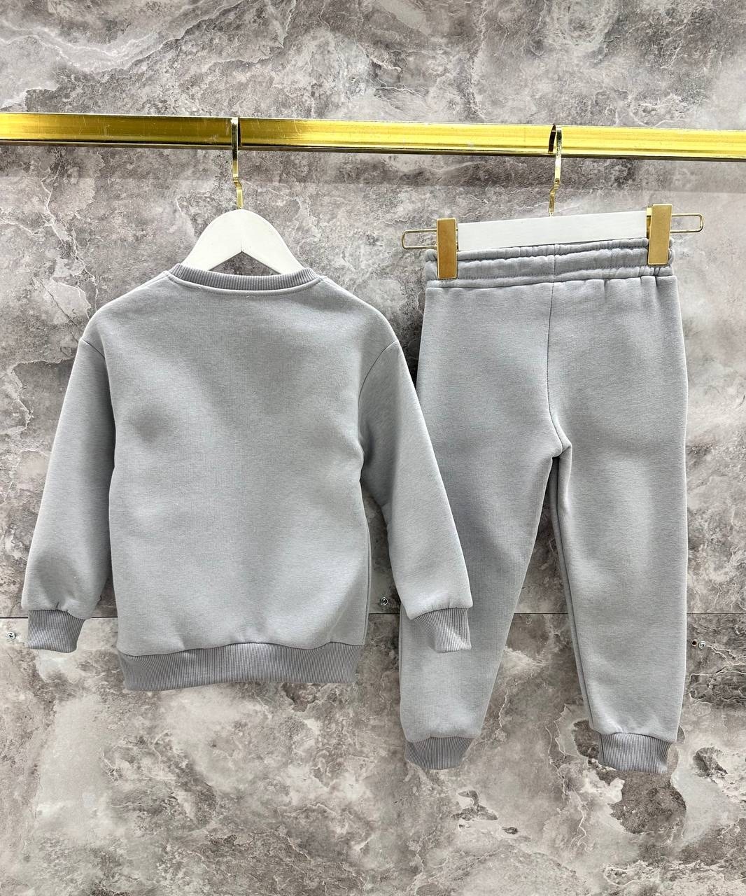 серый свитшот,свитшот и толстовка,детский свитшот,костюмы спортивный для мальчик,свитшот и брюки