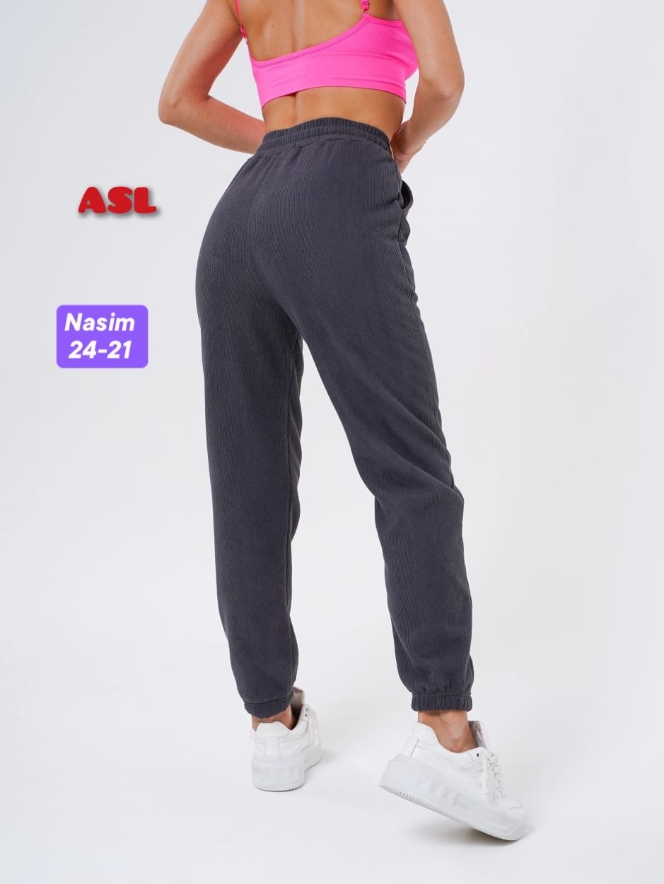 женские джоггеры утепленные,женские спортивные брюки,штаны спортивные,женские джоггеры,спортивные брюки