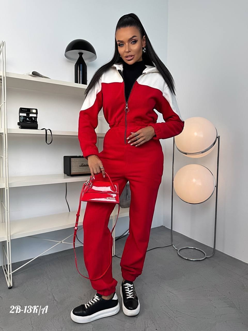 спортивные женские костюмы,стильные костюмы,спортивные костюм,костюмы женские,костюм женский на флисе