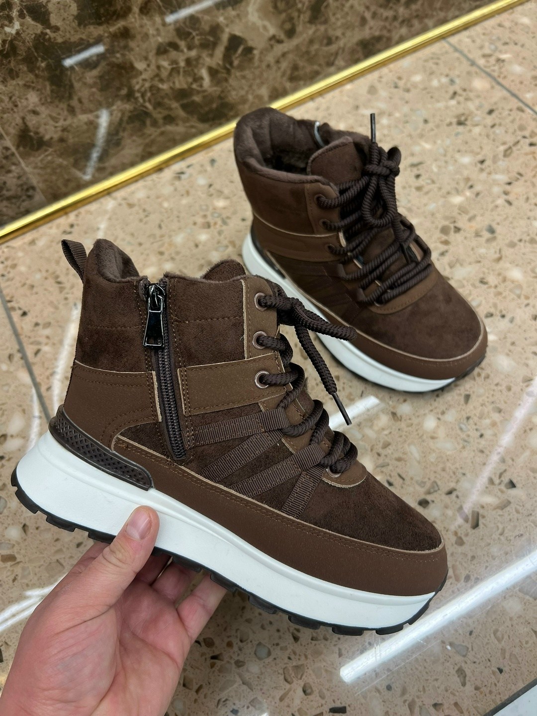 , женская,кроссовки женскиe,зимняя ,высокие кроссовки