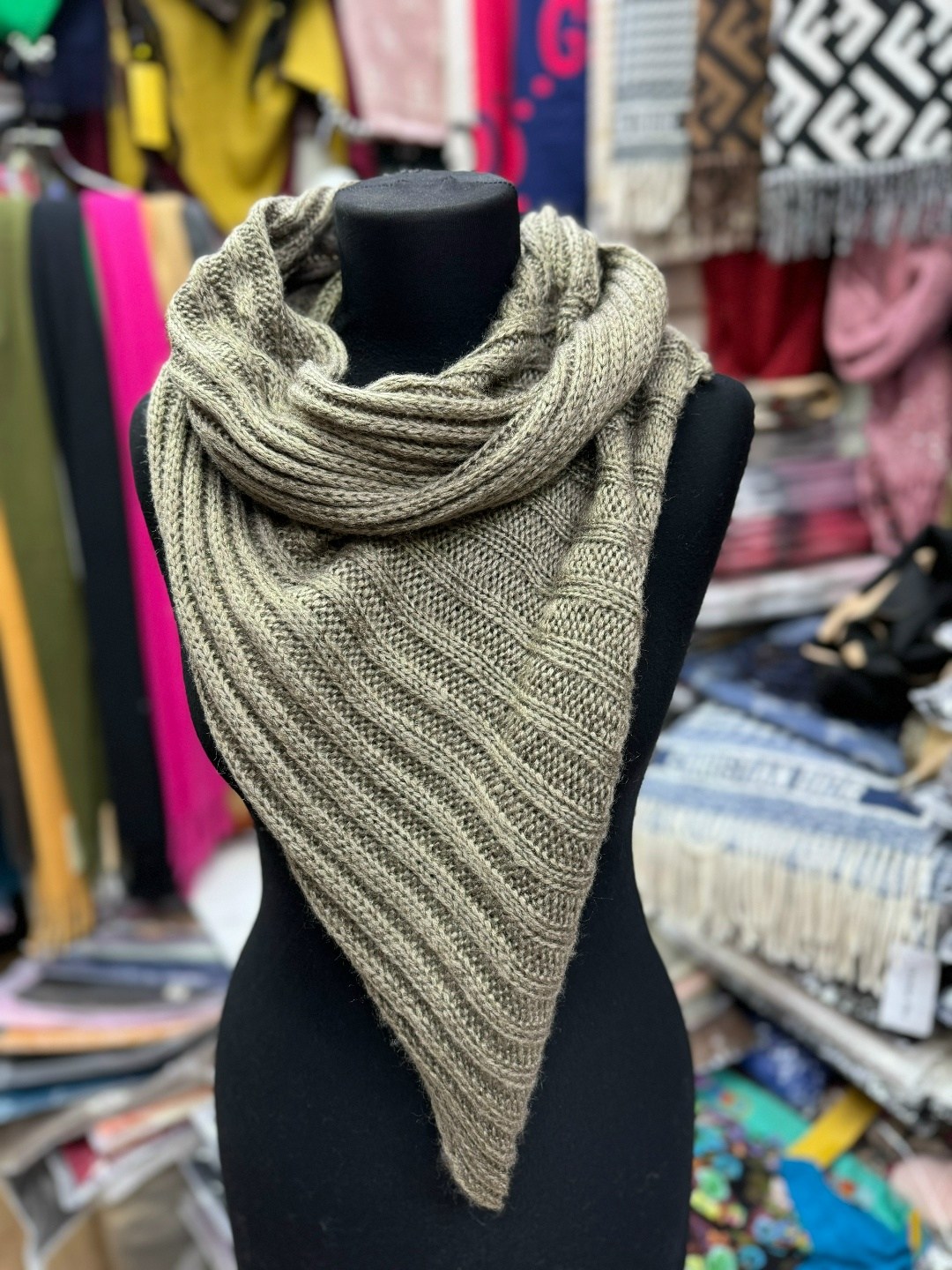 шарфы и платки,шарф женские,вязаная косынка,косынка женская,шарф шарфы