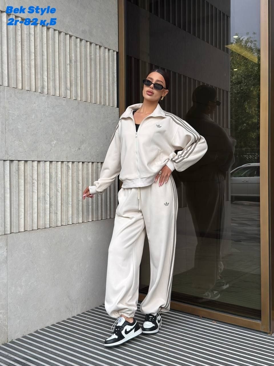 женские костюмы спортивные,спортивные костюмы,стильные костюмы,спортивный костюм для девушек,спортивный костюм стильный