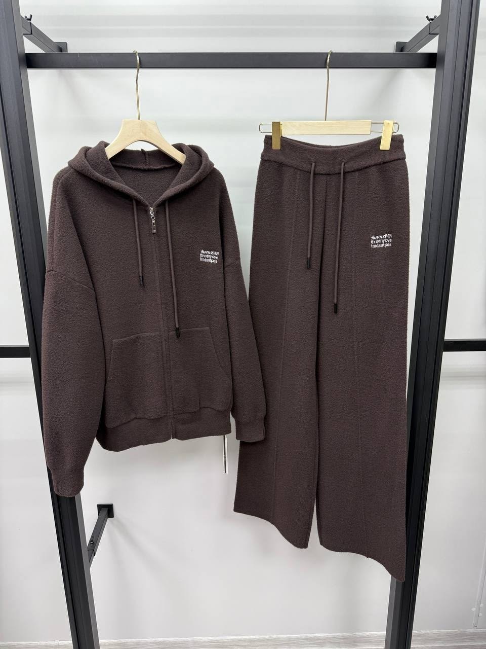 спортивный костюм loro piana,костюм на флисе,костюмы спортивные,костюм женский на флисе,костюмы спортивные женские