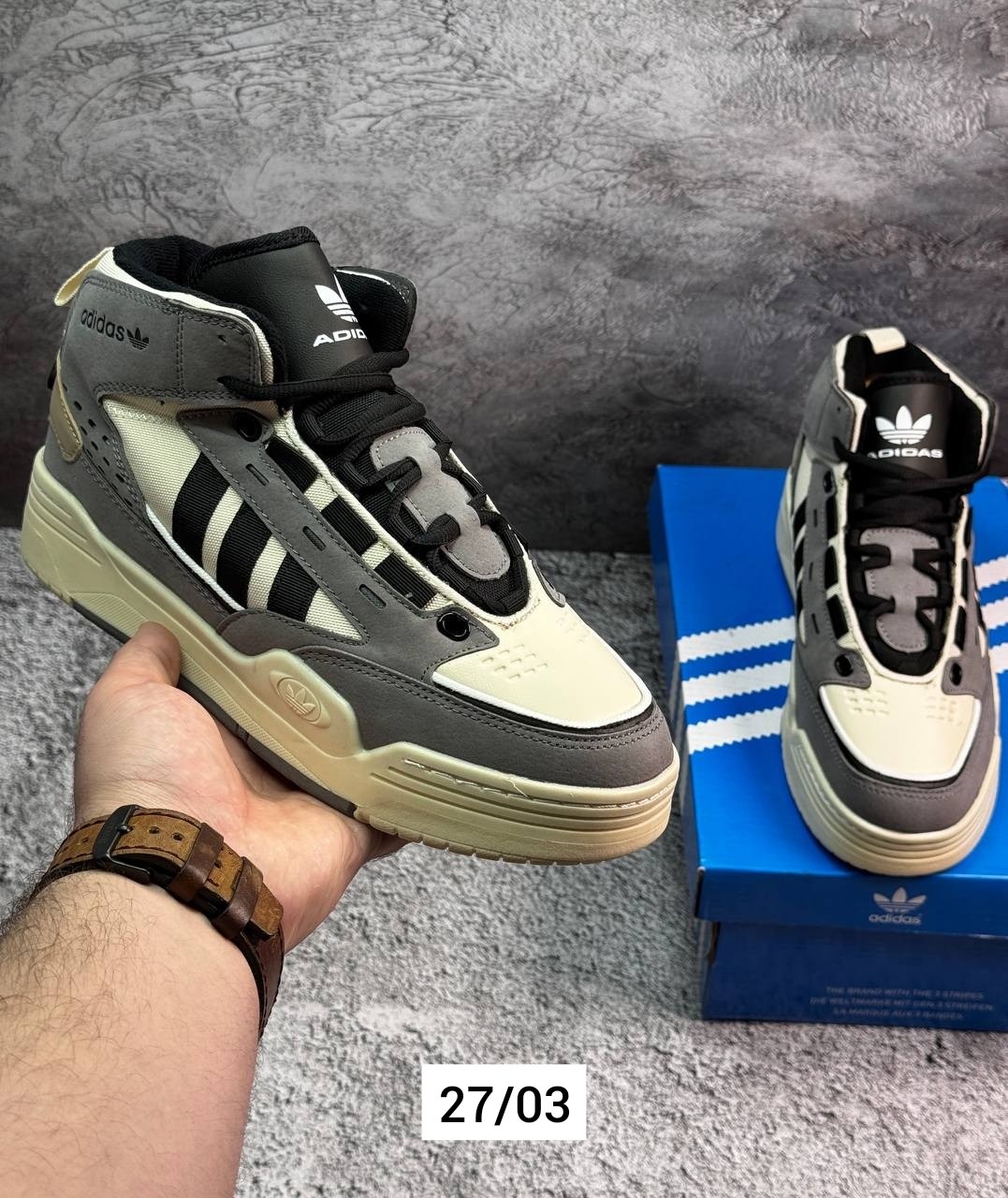 зимние кроссовки adidas,высокие кроссовки адидас мужские,кроссовки adidas,кроссовки adidas original,кроссовки adidas adi 2000