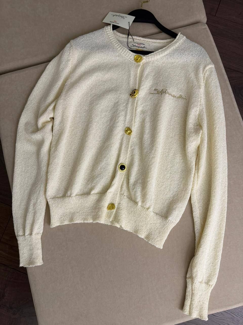 вязаные кардиганы,кардиган женский,кардиган с вышивкой,вязаный женский кардиган,кардиган с пуговицами