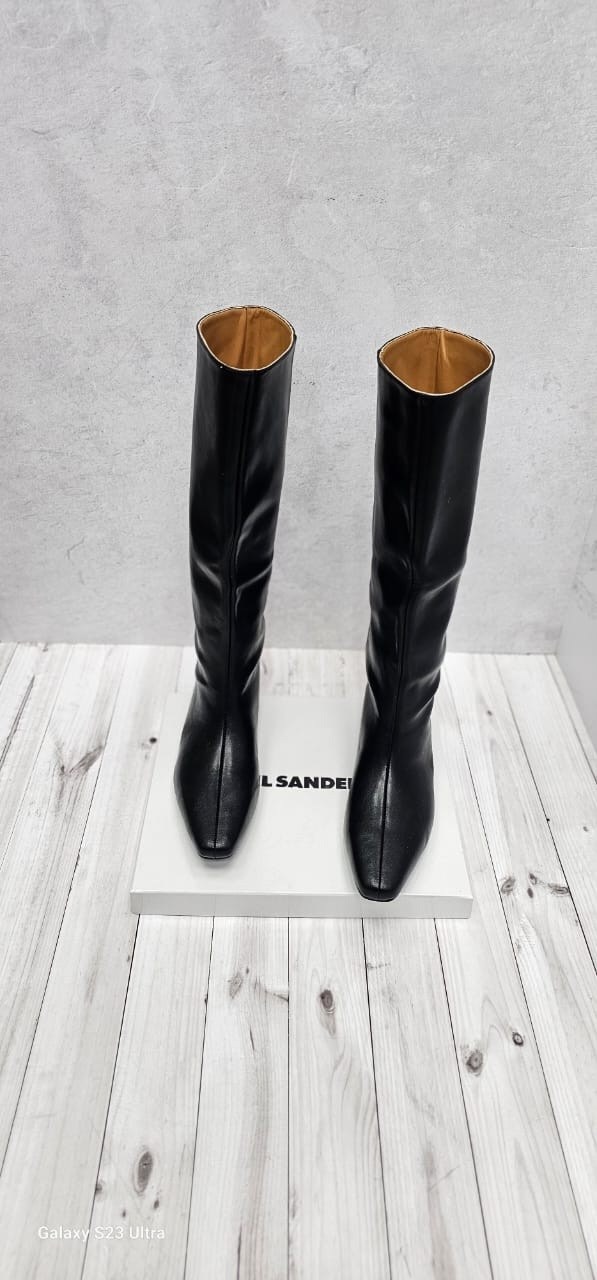 ,высокие сапоги,модные сапоги,сапоги до колен,сапог женский