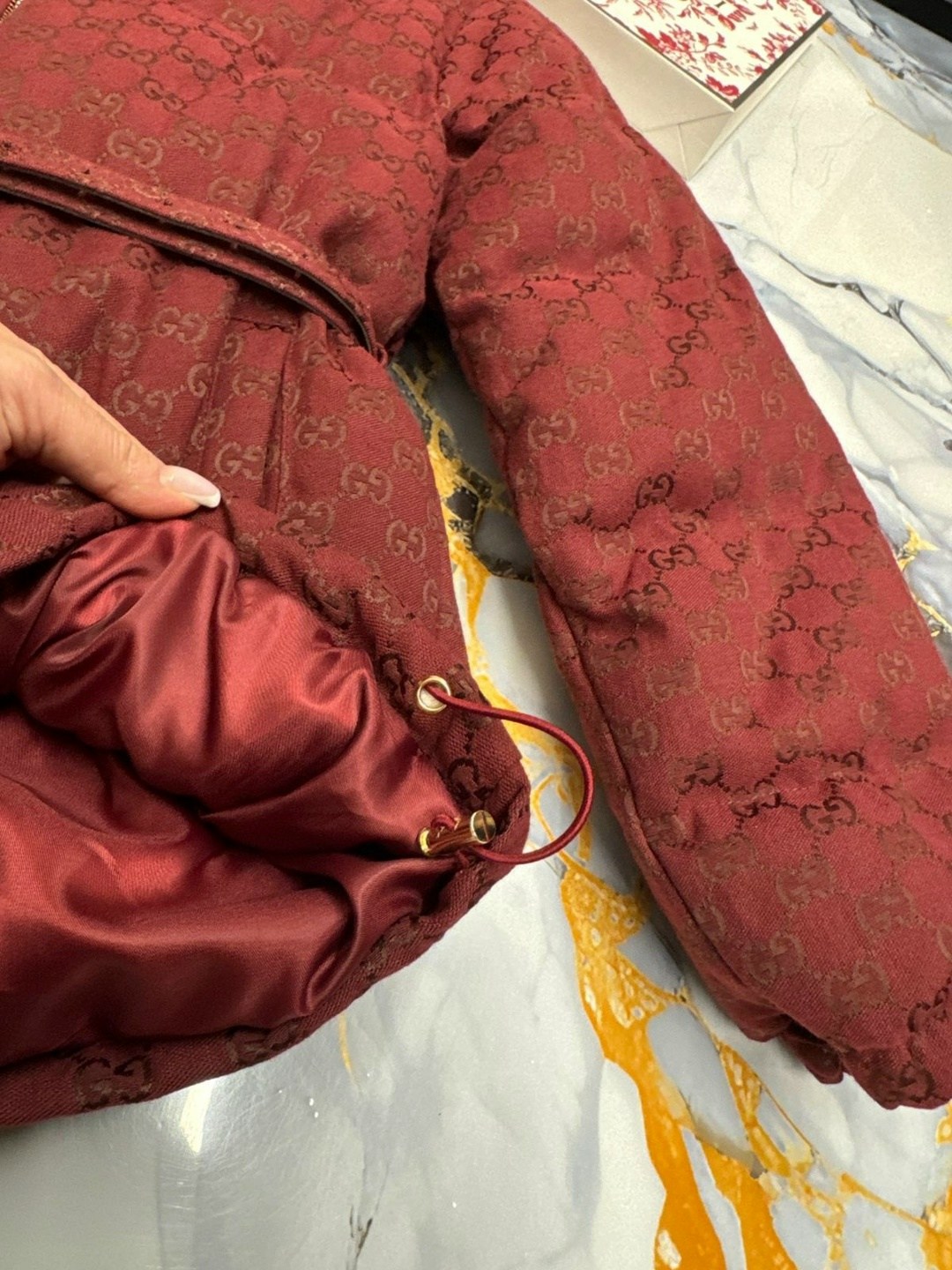 пуховик gucci,демисезонная куртка,куртка гуччи женская,куртка женская,зимние куртки