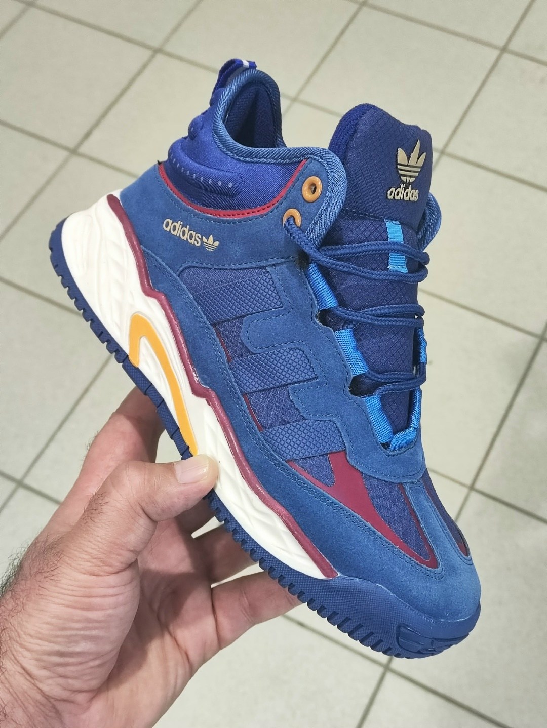 зимние кроссовки adidas niteball hi,кроссовки adidas niteball зимние,кроссовки adidas niteball,зимние кроссовки adidas,кроссовки adidas