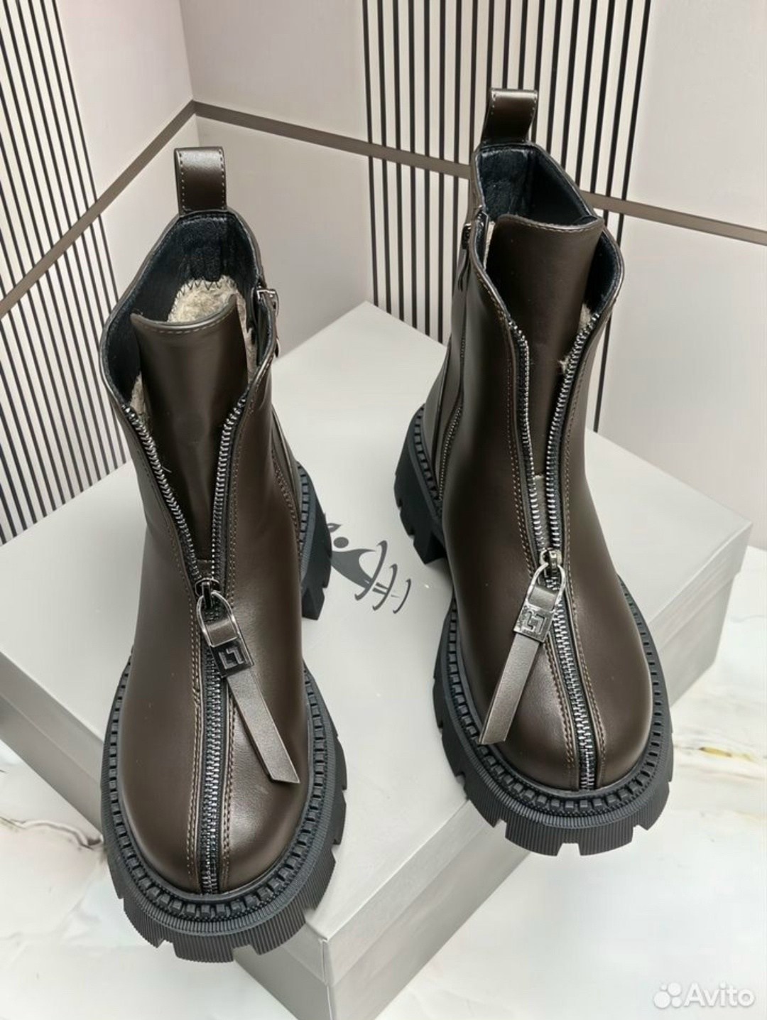 ,ботинки женские,женская ,ботинки с замком,демисезонные ботинки
