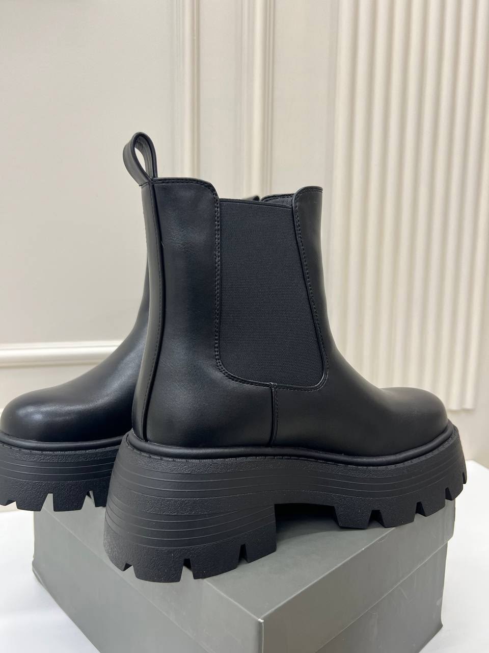 ,женские ботинки челси,ботинки челси женские высокие на толстой подошве,ботинки челси,зимние ботинки челси на платформе