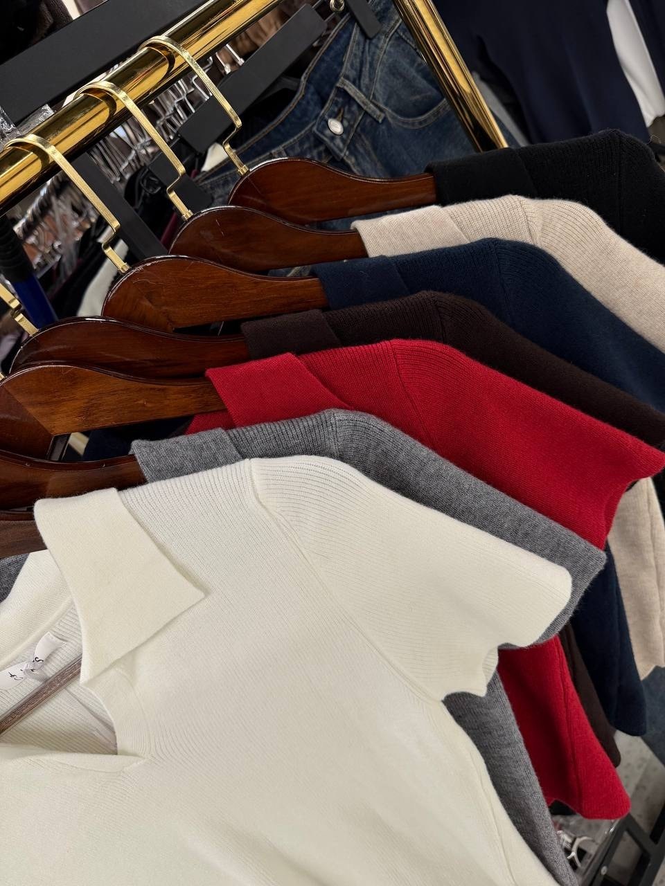 футболки женская,одежда повседневная,одежда стильная,футболки с воротником,женской одежды