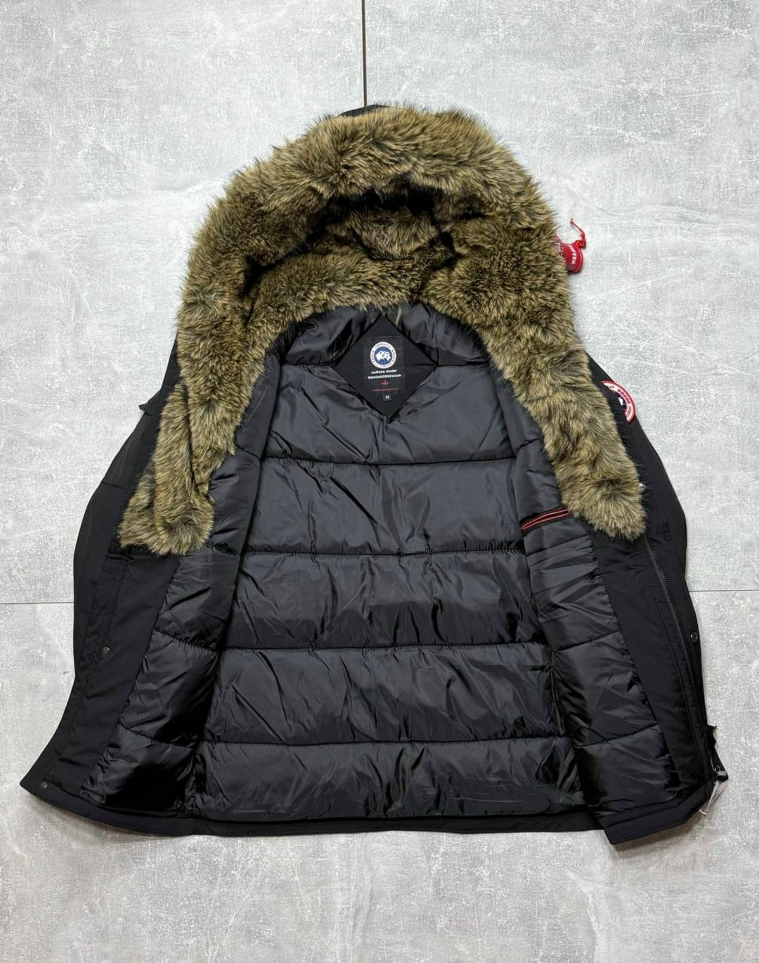 пуховик canada goose,canada goose пуховики мужские,куртка canada goose зимняя,мужская куртка canada goose,пуховик канада гус
