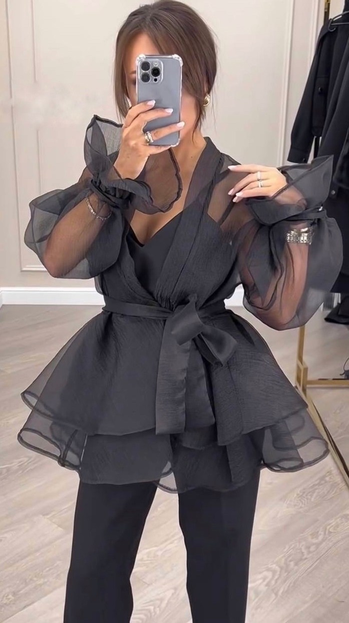 костюмы брючные,блузка элегантная,блузка из органзы,костюм тройка женский,костюмы женские