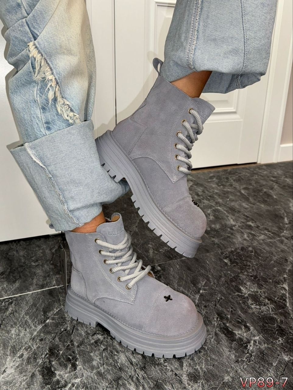 ,ботинки женские,стильные ботинки,женская ,модели ботинок