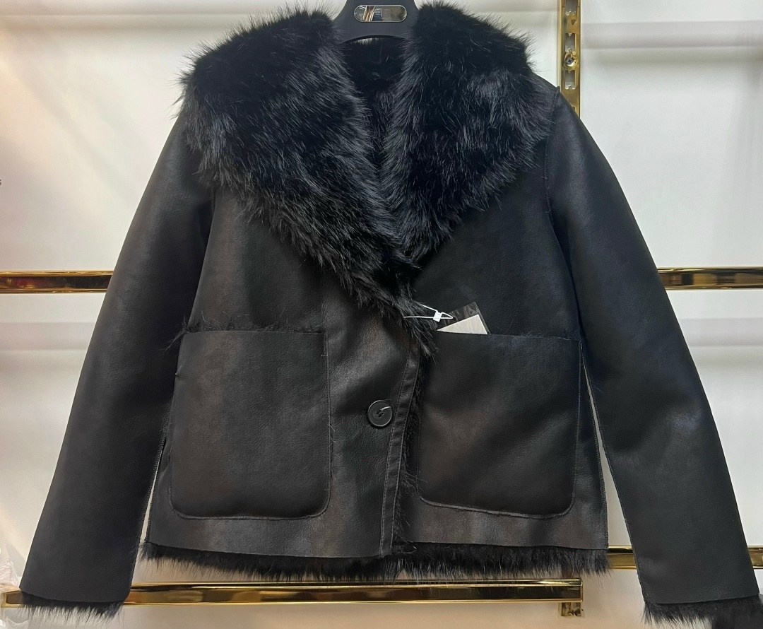 куртка с меховым воротником,куртка из искусственного меха женская,куртка с меховым воротником женская,меховая куртка,кожаная куртка с меховым воротником