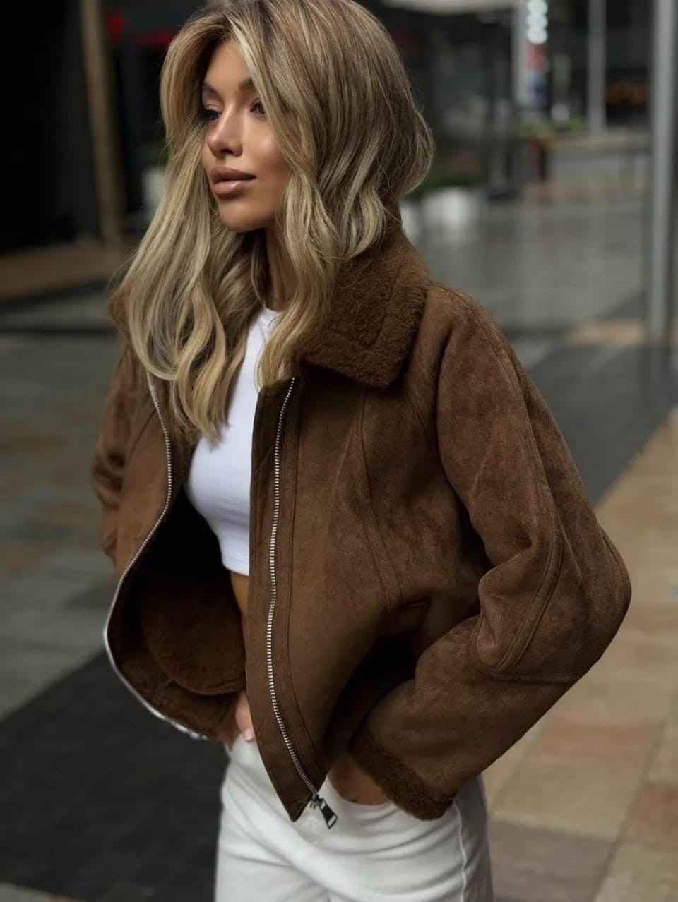 женская куртка замшевая,замшевая куртка,стильная дубленка,дубленка женская,куртка модная