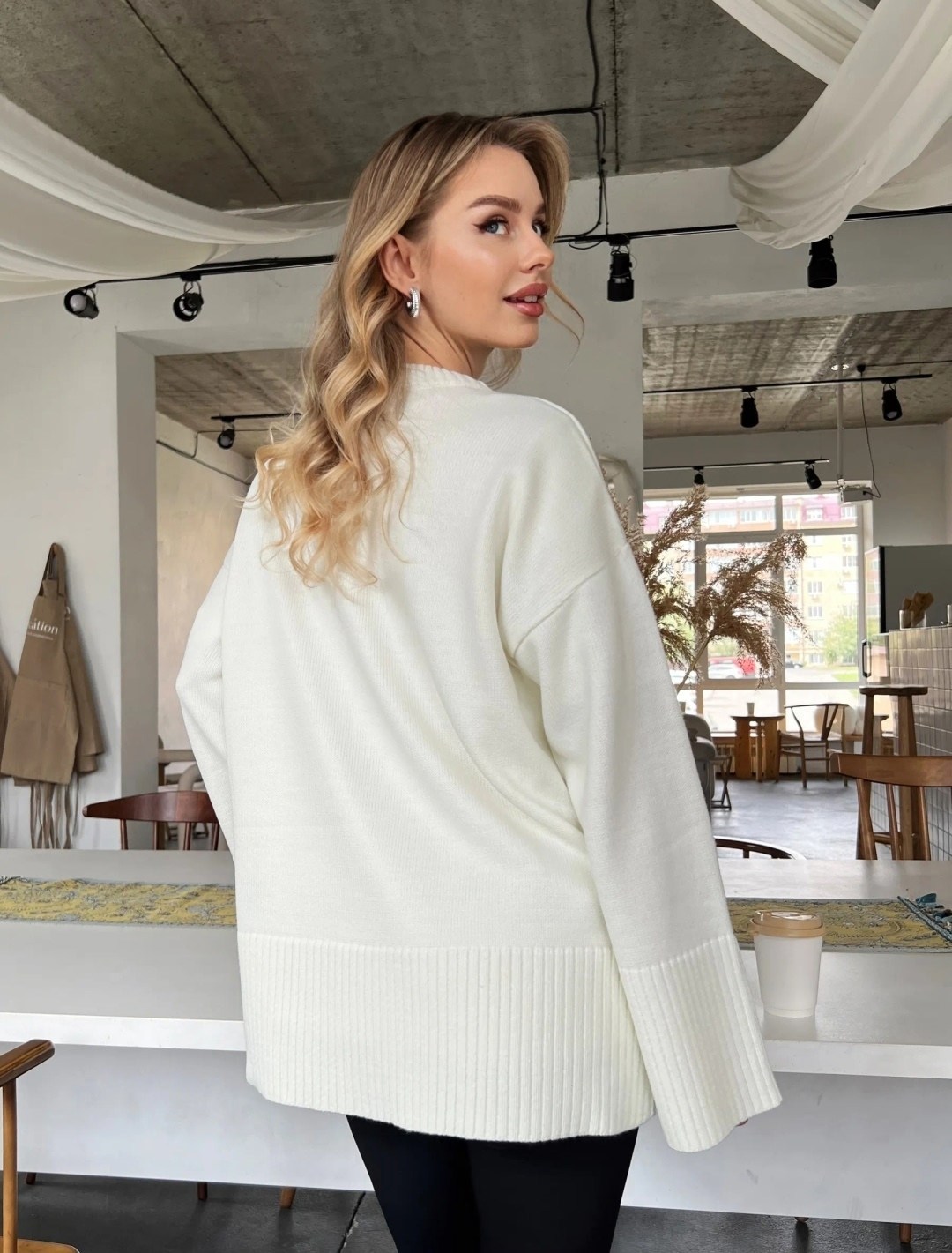 джемпер оверсайз,женский свитер оверсайз,джемпер женский оверсайз,оверсайз свитер,трикотажный свитер оверсайз