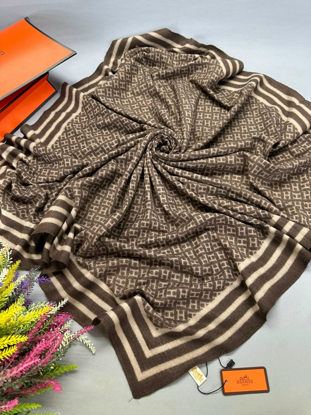 брендовый платок,шарф платок,серый платок луи виттон,платки кашемир,палантин женские