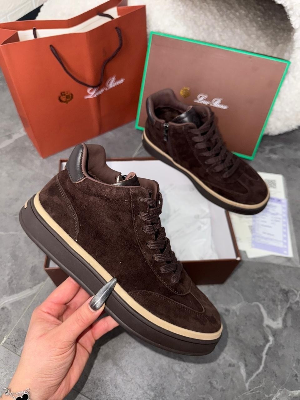 ,кроссовки loro piana,замшевые кроссовки,кеды замшевые,кеды брендовые