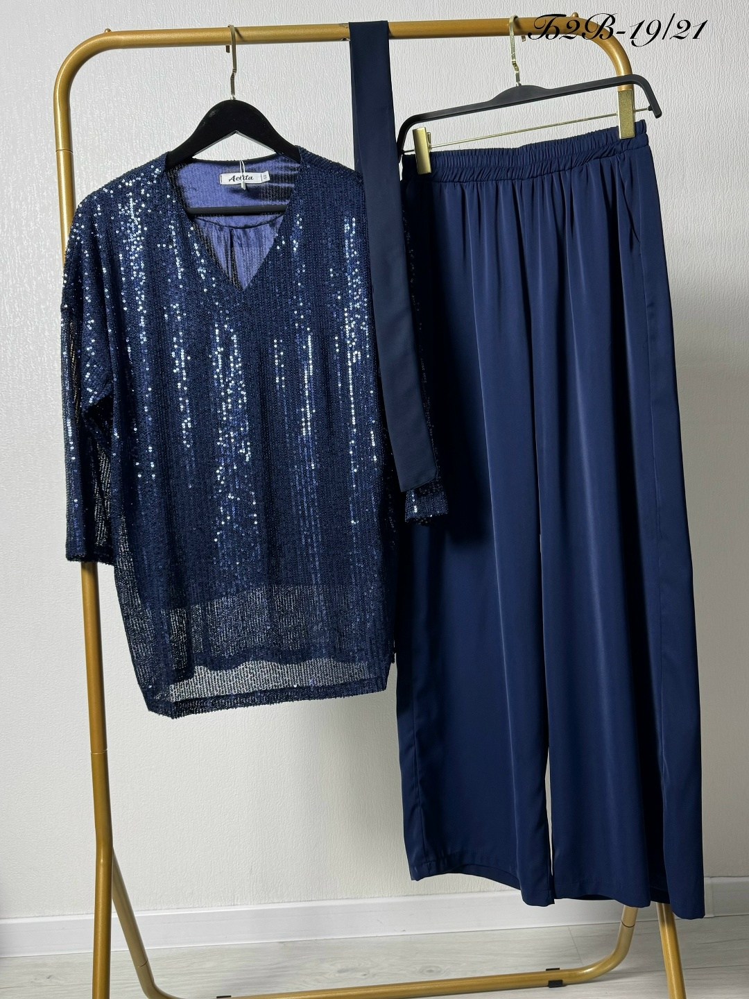 вечерние брючные костюмы,брючные костюмы для женщин,женские брючные костюмы,нарядный брючный костюм,костюм женский вечерний